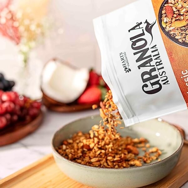 Hart's Natural Granola Australia Classic Nuts | Granola Sem Glúten, Sem Lactose, Vegano | 100% Natural | Alto em Fibras | Snack Saudável | 300g - Image 2